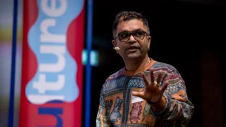 Moderator Abhay Adhikari während seines Panels